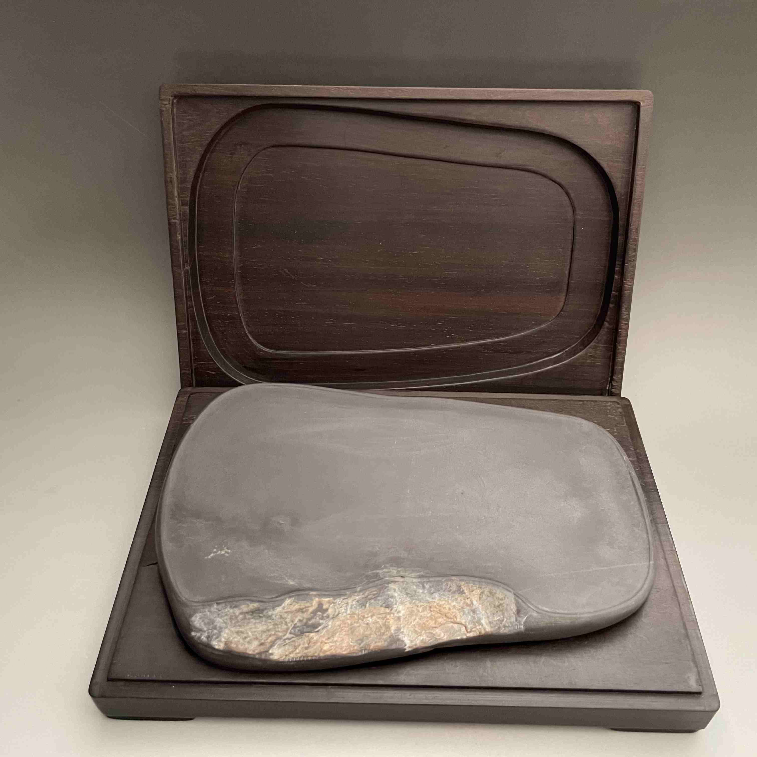 大西洞端砚（带砚盒）